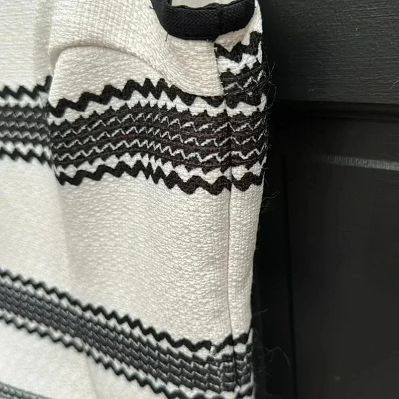 Danny and Nicole Size 6 Dress - Picture 5 of 12